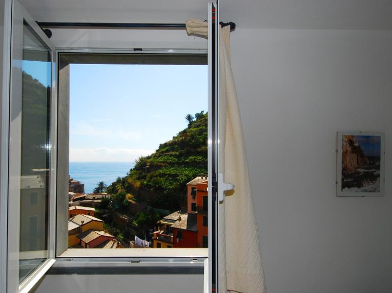 Casa Di Mezzo By Arbaspaa Manarola Exterior photo
